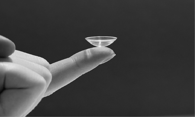 File:Prosthetic replacement of the ocular surface ecosystem (PROSE) device.png