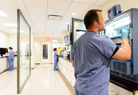 File:Eye-bank technician q60.jpg