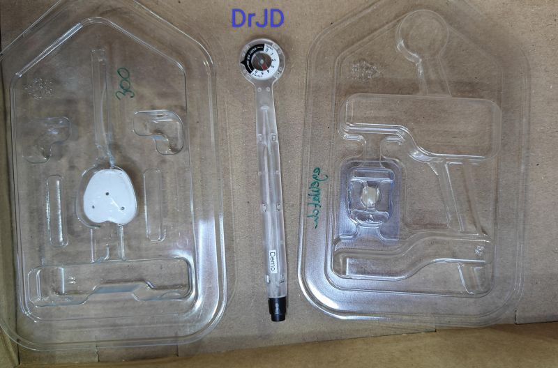 File:EyeWatch Implant and eyeWatch Pen.jpg